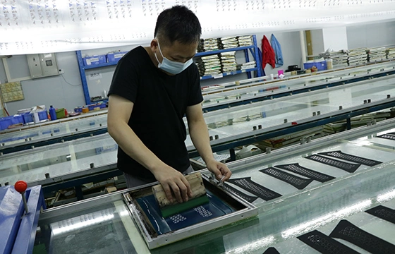 Screen printing on silicone products for logo and branding customization