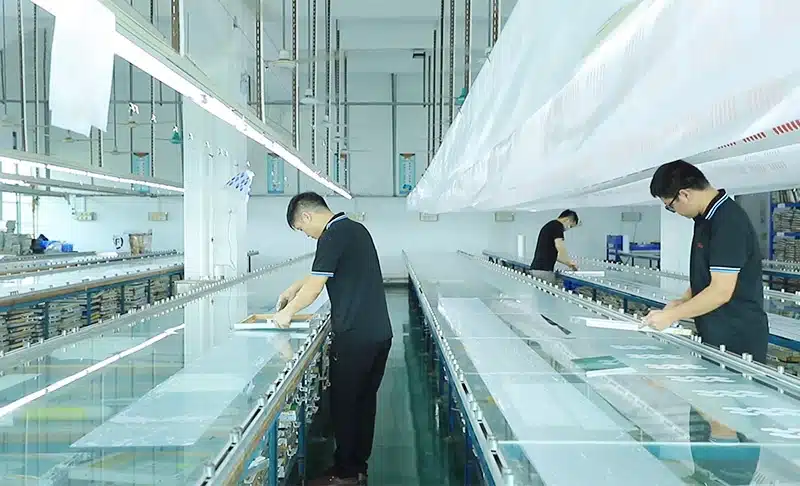 Silk screen printing process on custom silicone products for logos and patterns