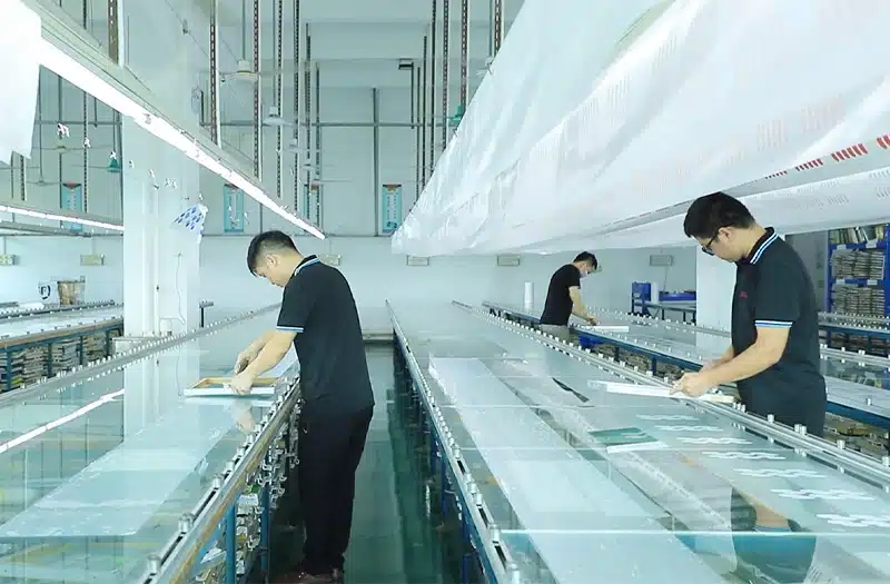 Printing process of silicone products with colorful designs
