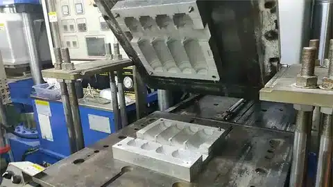 Silicone compression molding machine for custom mold manufacturing